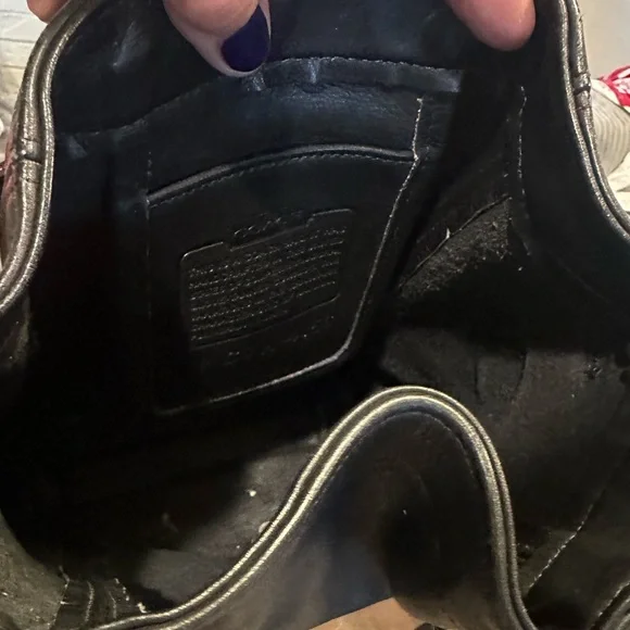 Reserved listing coach - Picture 7 of 8